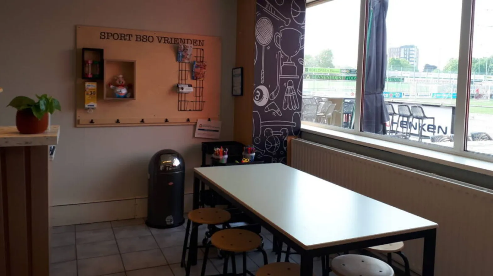 De groepsruimte bij buitenschoolse opvang Vrienden, kinderopvang Kind&co ludens