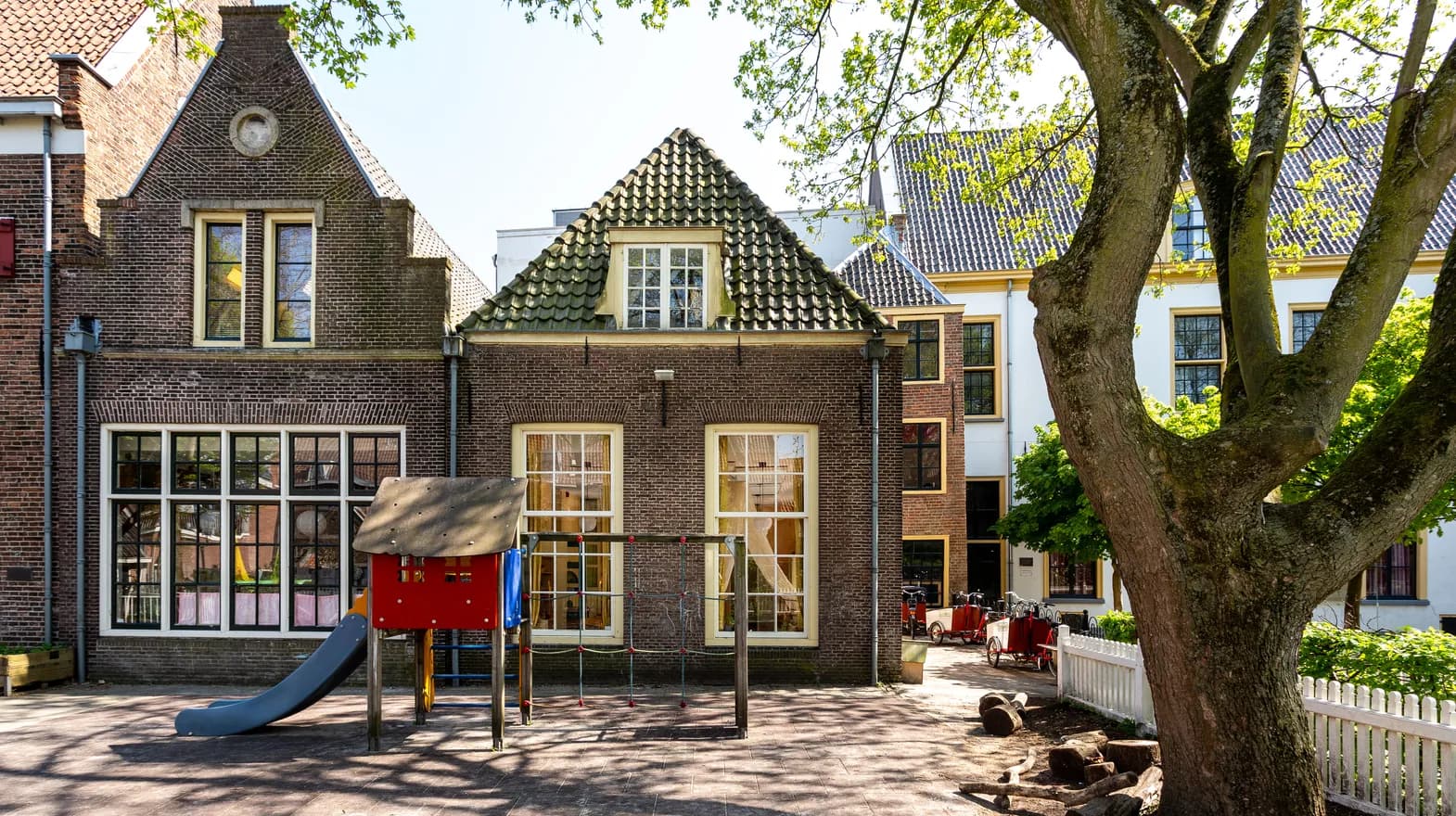Buitenruimte bij BSO Utrecht Salto van kinderopvang Kind&co ludens
