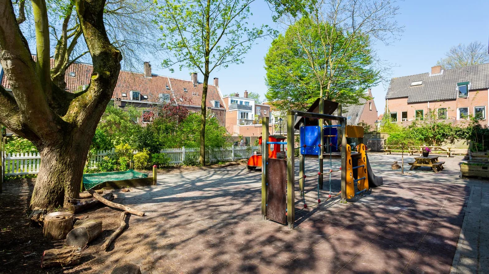 De buitenruimte van peuteropvang Marijntje, Kind&co ludens