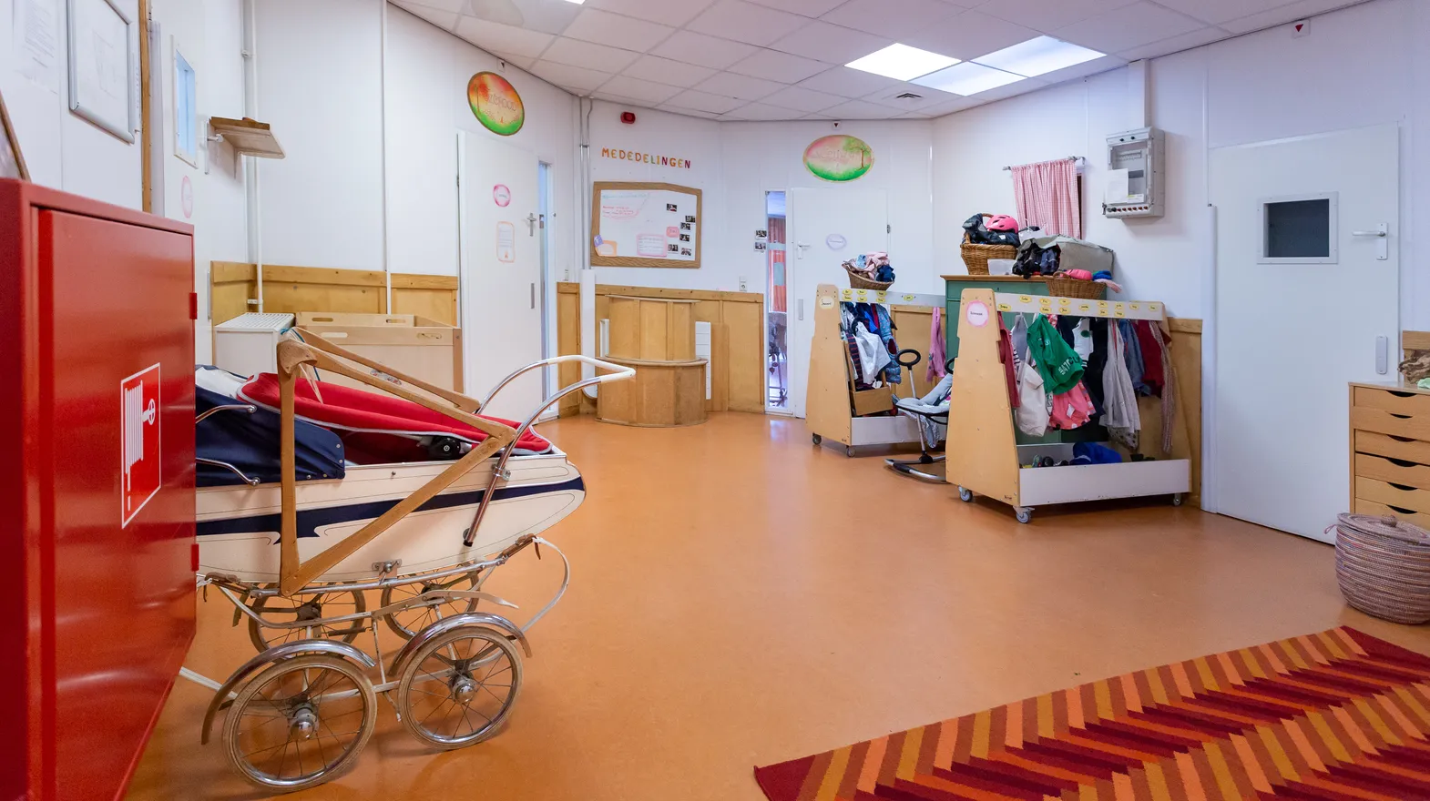 De groepsruimte van kinderdagverblijf 't Elfenbankje, kinderopvang Kind&co ludens