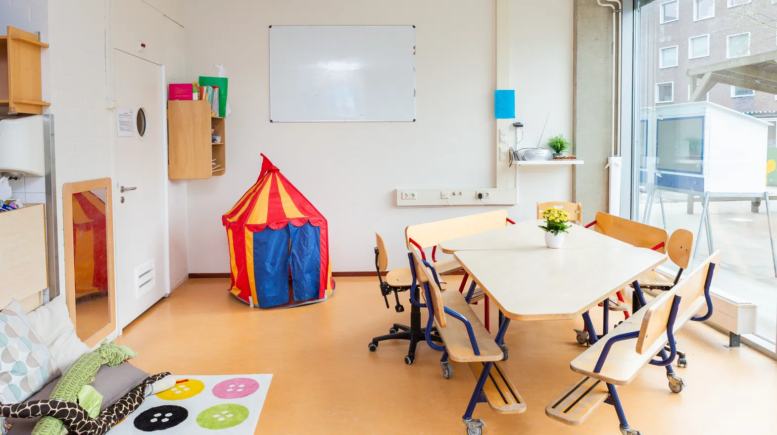 De groepsruimte van kinderdagverblijf Het Palet, kinderopvang Kind&co ludens