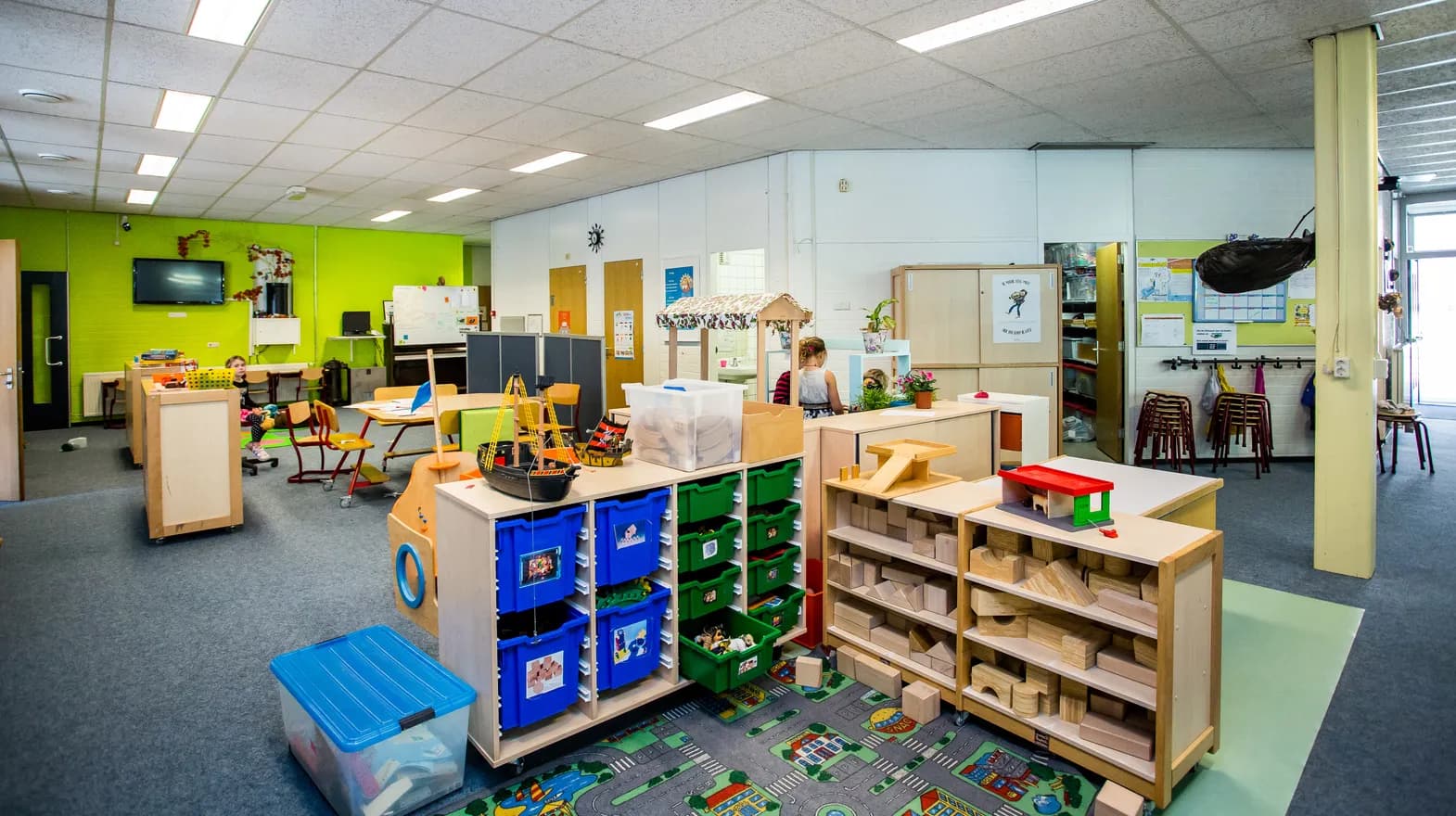 De groepsruimte van buitenschoolse opvang Maanvis, kinderopvang Kind&co Ludens
