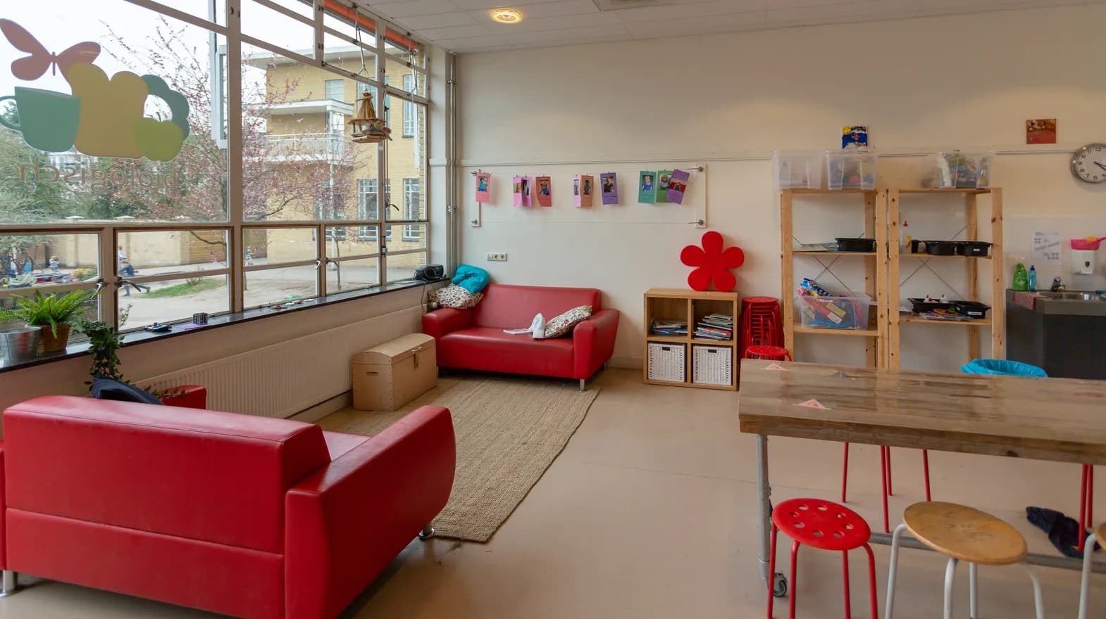 Groepsruimte bij BSO Utrecht Homerus van kinderopvang Kind&co ludens