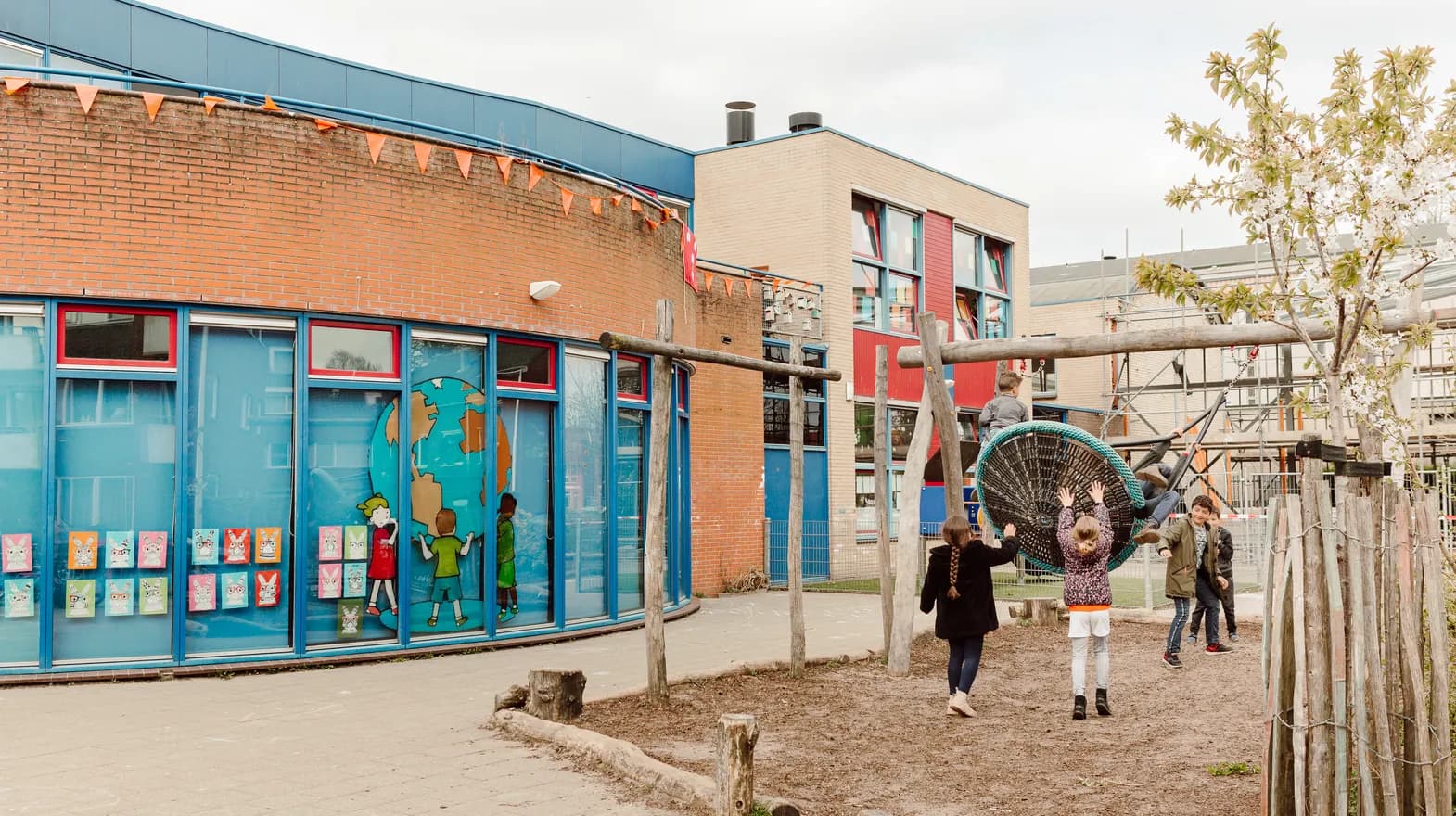 Buitenruimte bij Peuteropvang De Cirkel Utrecht van kinderopvang Kind&co ludens