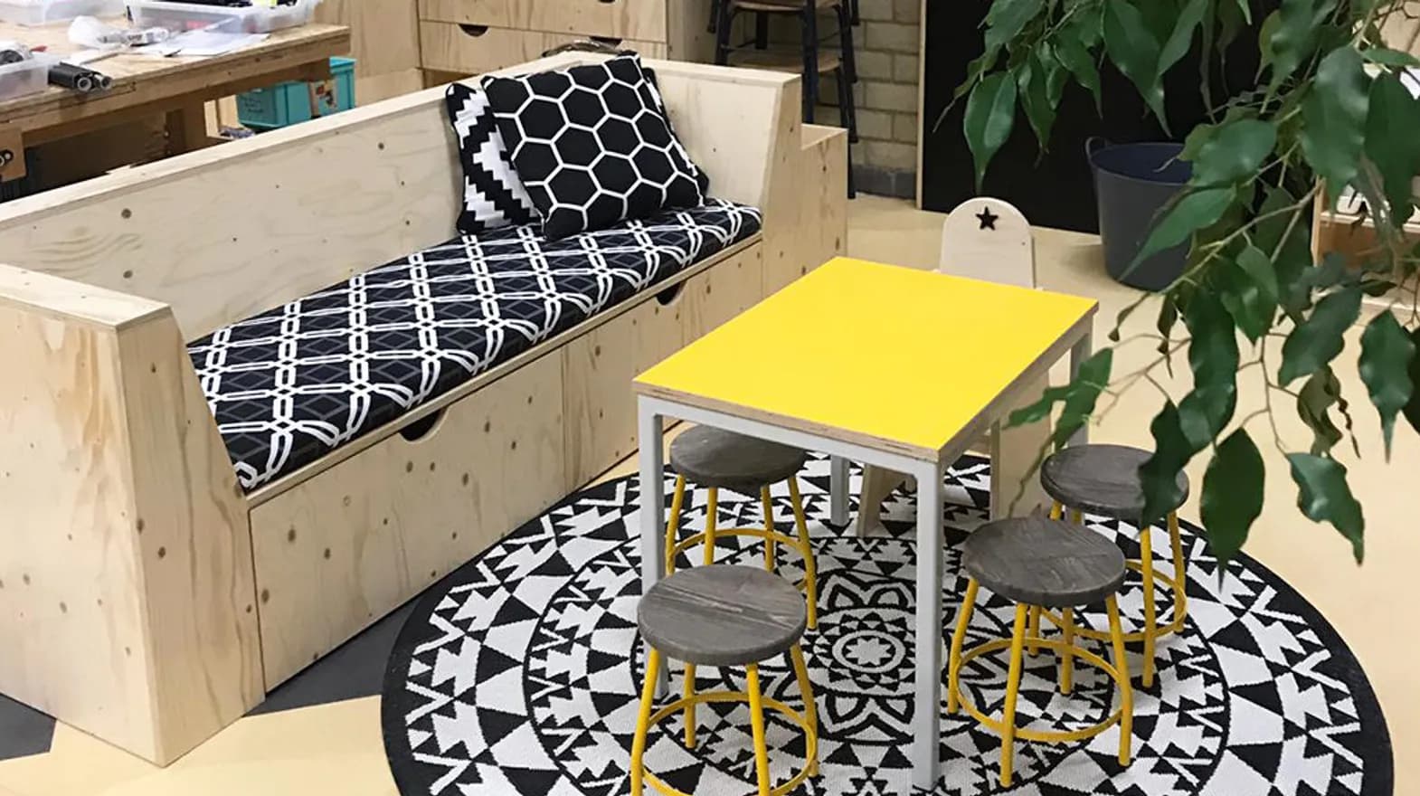 Zithoek bij BSO Zeist Damiaan van kinderopvang Kind&co ludens