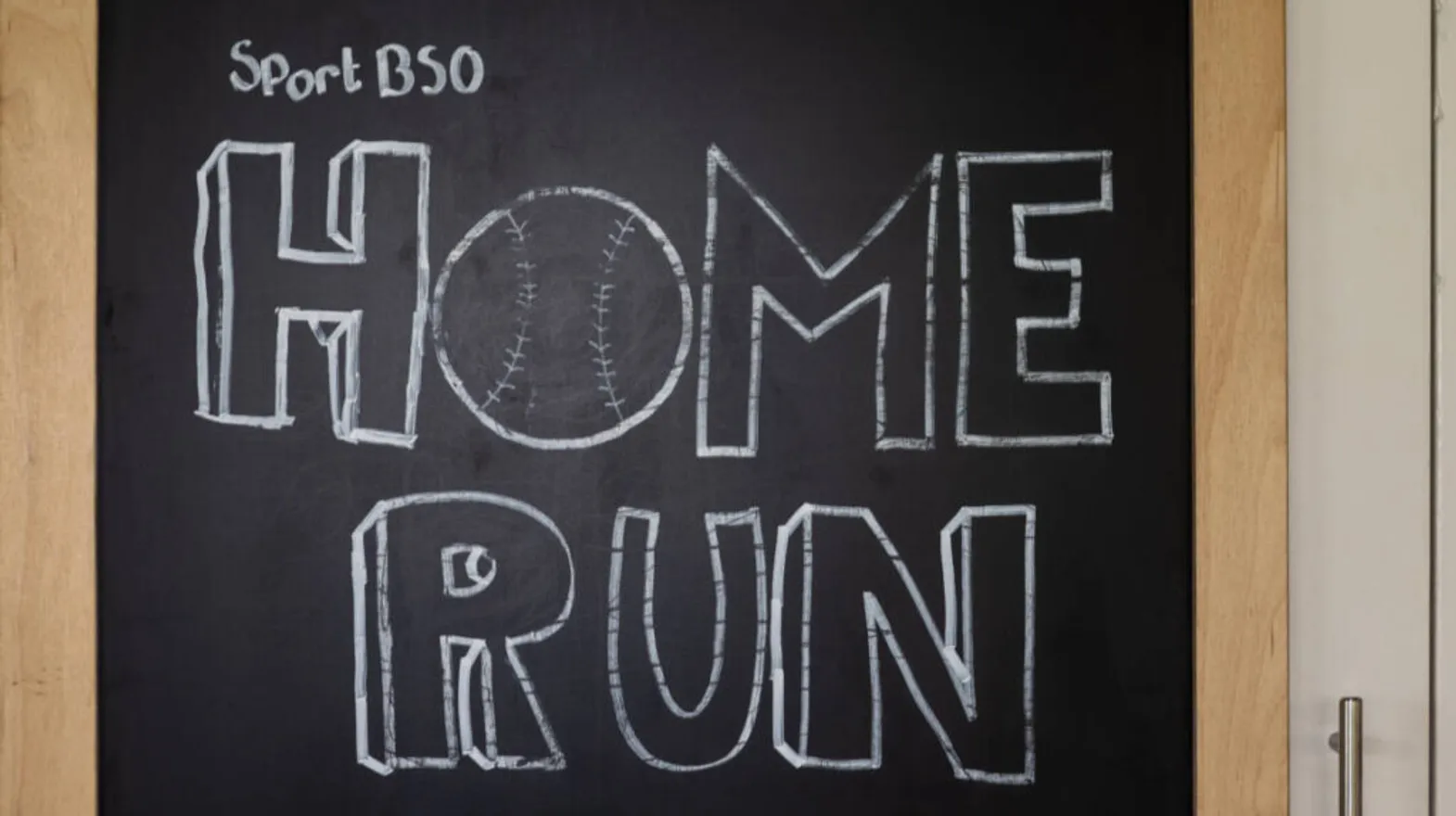 Het krijtbord bij buitenschoolse opvang Homerun, Kind&co ludens