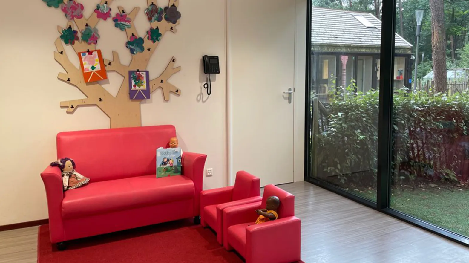 Zithoek bij Kinderdagverblijf Zeist Kerckebosch van kinderopvang Kind&co ludens