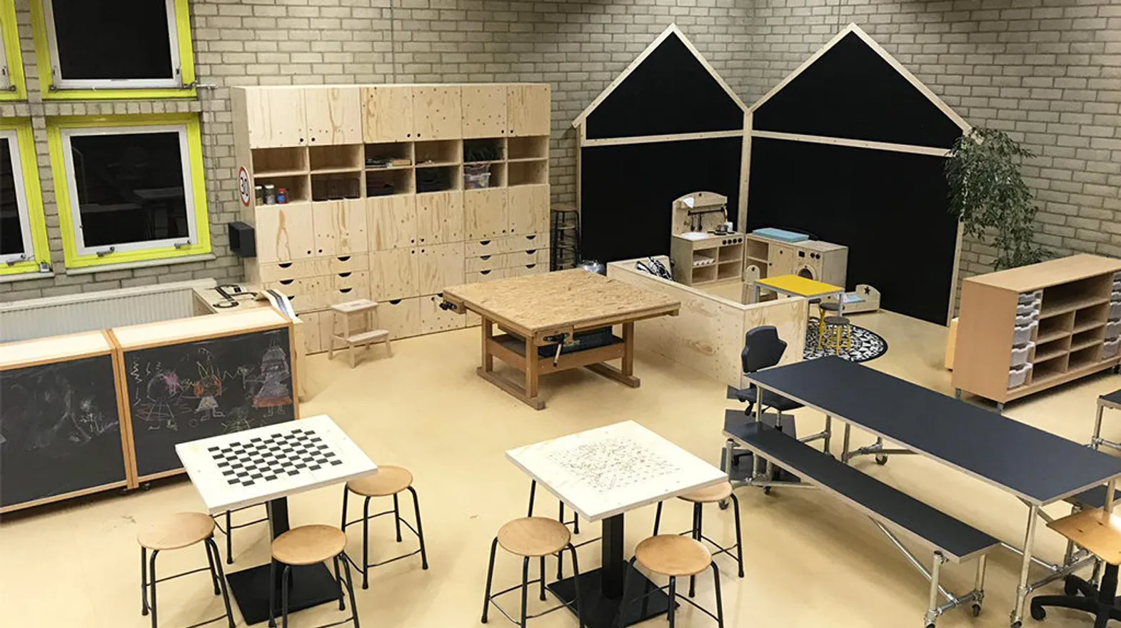 Groepsruimte bij  BSO Zeist Damiaan van kinderopvang Kind&co ludens