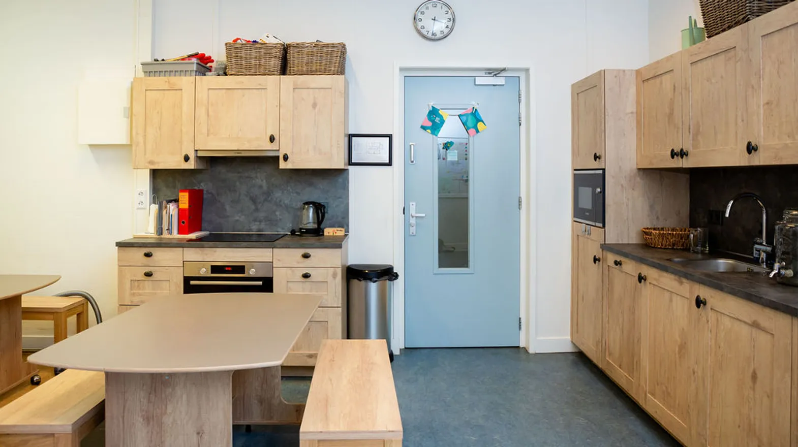 De groepsruimte van buitenschoolse opvang Rosa bij kinderopvang Kind&co Ludens