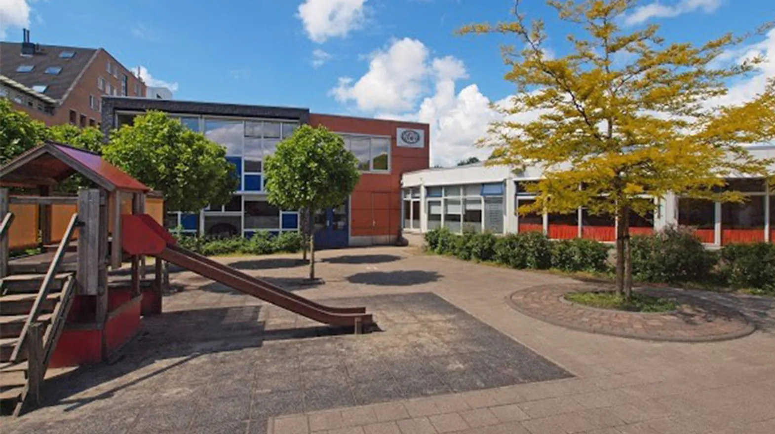 De buitenruimte bij buitenschoolse opvang Kas, kinderopvang Kind&co ludens