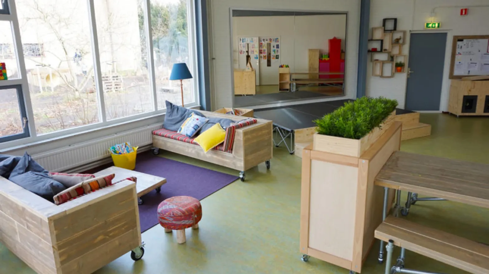 De groepsruimte bij buitenschoolse opvang Bijenkorf, kinderopvang Kind&co Ludens