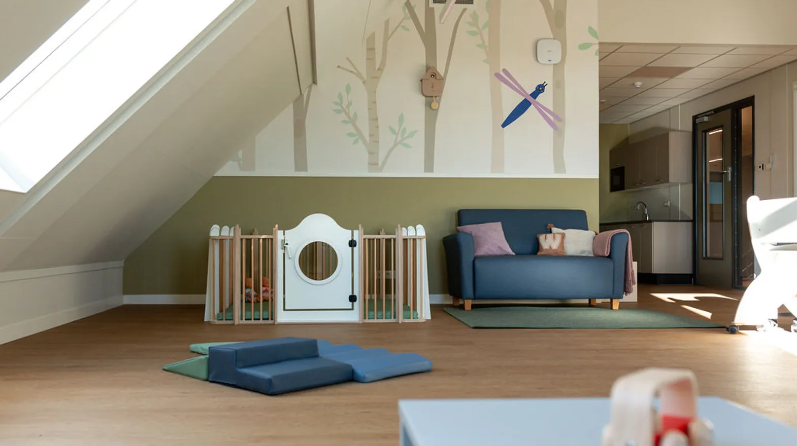 Groepsruimte bij KDV Weesp Weesperpark van kinderopvang Kind&co ludens